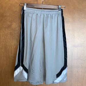 EUC Kids’ Nike grey w/black & white stripes shorts - size L (14/16)